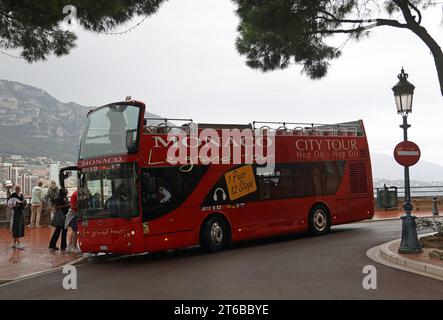 Bus de visite de la ville à Monaco ville Banque D'Images