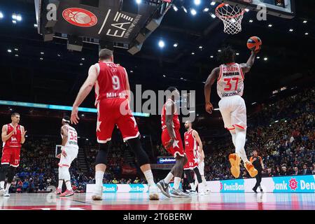 Milan, Italie. 09 novembre 2023. Semi Ojeleye (Valencia basket) lors de EA7 Emporio Armani Milano vs Valencia basket, match de basket-ball Euroleague à Milan, Italie, novembre 09 2023 crédit : Agence de photo indépendante/Alamy Live News Banque D'Images