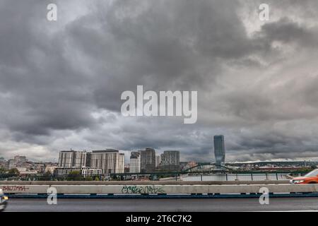 Photo du chantier de construction de Beograd na vodi, ou front de mer de Beograd, depuis la rivière sava. Front de mer de Belgrade, connu en serbe sous le nom de Belgrade on Banque D'Images