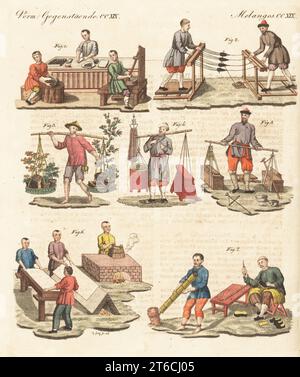 Métiers chinois, dynastie Qing, années 1800 Ink-Makers 1, cordeuses 2, fleuriste 3, barber 4, Peddler 5, papetiers 6, cordonnier et criminel dans un pilori 7. Copie d'une illustration d'Antoine Cardon dans la Chine en miniature de Jean Baptiste Joseph Breton, 1811. Gravure sur cuivre colorée à la main de Carl Bertuch's Bilderbuch fur Kinder (Livre d'images pour enfants), Weimar, 1815. Banque D'Images