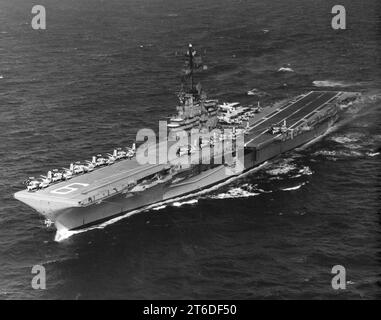 USS Essex CVS-9 Juin 1967 Banque D'Images