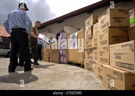 USS Kearsarge Continuing Promise 08 Banque D'Images