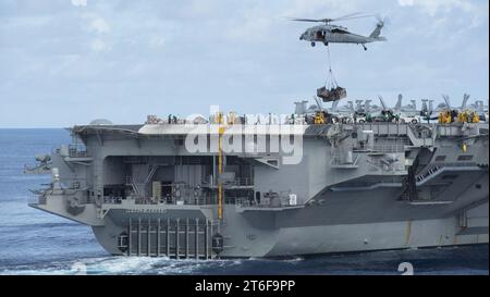 USS Ronald Reagan action 151109 Banque D'Images