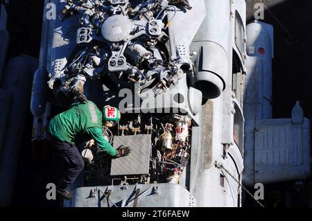 USS Ronald Reagan Banque D'Images