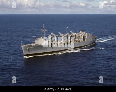 USS Wichita (AOR-1) en cours, en 1987 (6423429) Banque D'Images