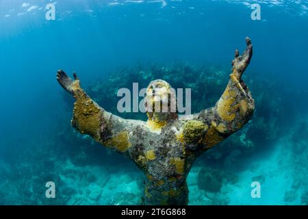 Statue du Christ des Abysses, Key Largo, Floride. Banque D'Images