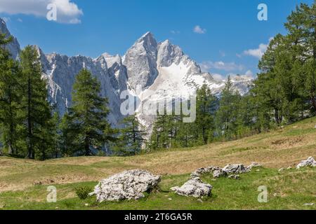 Mont Jalovec, Alpes juliennes, Slovénie. Vue depuis Slemenova Spica. Banque D'Images