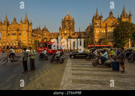 L'Inde, Mumbai, Victoria Station Banque D'Images