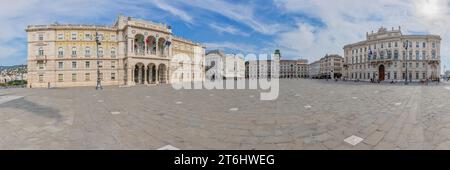 Italie, Friuli Venezia Giulia, Trieste, Piazza Unità d'Italia, la place principale de Trieste Banque D'Images