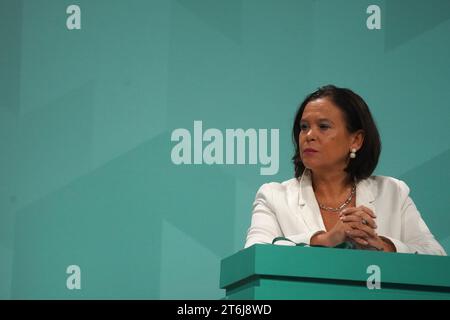 Mary Lou McDonald, leader du Sinn Fein, au Sinn Fein ARD Fheis, sur le campus de l'Université technologique de Shannon à Athlone, dans le comté de Westmeath. Date de la photo : Vendredi 10 novembre 2023. Banque D'Images