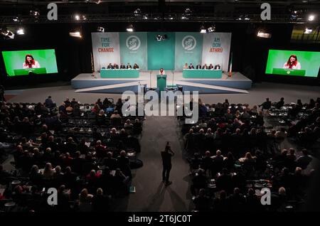 Conférenciers au Sinn Fein ARD Fheis à l'Université technologique de Shannon Campus à Athlone, comté de Westmeath. Date de la photo : Vendredi 10 novembre 2023. Banque D'Images