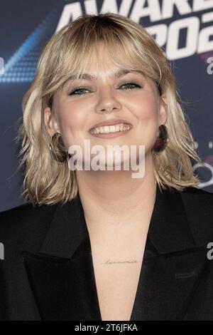 Cannes, France. 18 novembre 2022. Louane participe à la 25e NRJ Music au Palais des Festivals, le 10 novembre 2023 à Cannes, France. Photo de David NIVIERE/ABACAPRESS.COM crédit : Abaca Press/Alamy Live News Banque D'Images