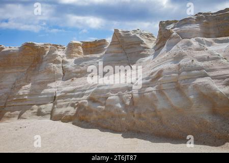 Plage de Sarakiniko, île de Milos, Cyclades Grèce Banque D'Images