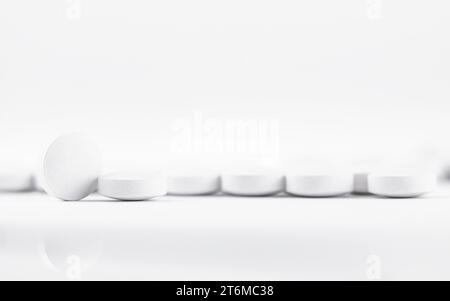 Beaucoup de médicaments blancs Banque D'Images