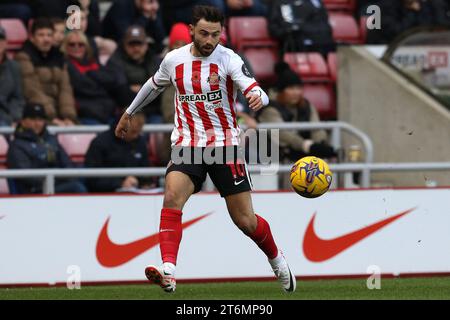 Sunderland, Royaume-Uni. 11 novembre 2023. Patrick Roberts de Sunderland lors du Sky Bet Championship match entre Sunderland et Birmingham City au Stadium of Light, Sunderland le samedi 11 novembre 2023. (Photo : Robert Smith | MI News) Banque D'Images