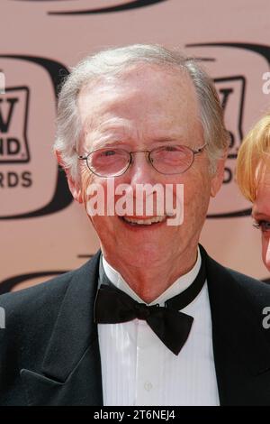 Bernie Kopell aux « 8e Prix annuels TV Land ». Arrivées à Sony Pictures, Culver City, CA le 17 avril 2010. Crédit photo : Joseph Martinez / Picturelux Banque D'Images