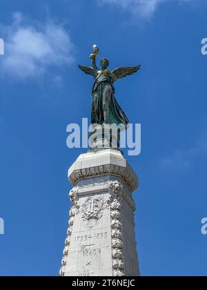 Nice, France, 22 juillet 2022 : Monument du Centenaire, Promenade des Anglais, Nice, France. Il célèbre le centenaire de l'annexion de Nice à Fran Banque D'Images