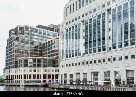 Londres, Royaume-Uni, 28 août 2023 : Skyline de la ville moderne de Londres, Canary Wharf 18 Banque D'Images