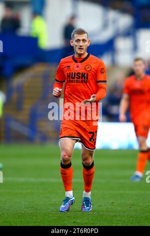 Hillsborough Stadium, Sheffield, Angleterre - 11 novembre 2023 George Saville (23) de Millwall - pendant le match Sheffield Wednesday contre Millwall, EFL Championship, 2023/24, Hillsborough Stadium, Sheffield, Angleterre - 11 novembre 2023 crédit : Arthur Haigh/WhiteRosePhotos/Alamy Live News Banque D'Images