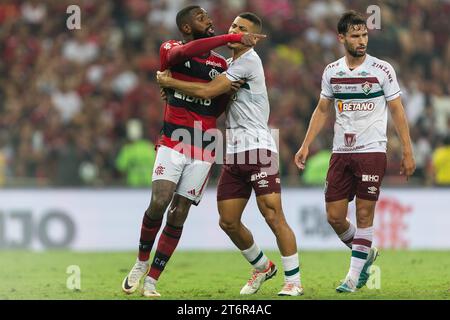 GERSON de Flamengo lors du match entre Flamengo et Fluminense dans le cadre de Brasileirao Serie A 2023 au Maracana Stadium le 11 novembre 2023 à Rio de Janeiro, Brésil. Banque D'Images