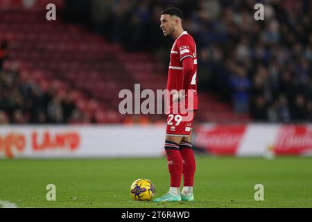 Sam Greenwood de Middlesbrough lors du Sky Bet Championship Match entre Middlesbrough et Leicester City au Riverside Stadium, Middlesbrough le samedi 11 novembre 2023. (Photo : Mark Fletcher | MI News) Banque D'Images