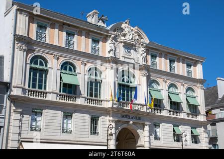 Hotel de ville le texte français signifie hôtel de ville sur la ville de pau dans le sud-ouest de la France Banque D'Images