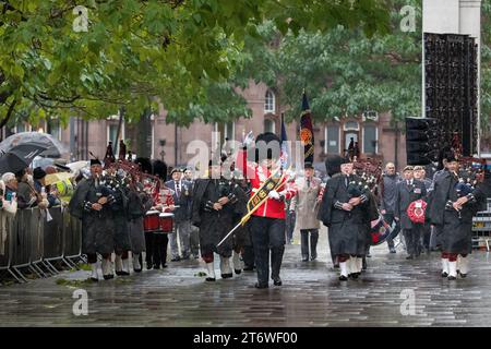 Manchester, Royaume-Uni. 12 novembre 2023. Marche vers cénotaphe à rememberance Sunday Manchester 2023. Sur la place St Peters du cénotaphe. Centre-ville de Manchester. Photo : garyroberts/worldwidefeatures.com crédit : GaryRobertsphotography/Alamy Live News Banque D'Images