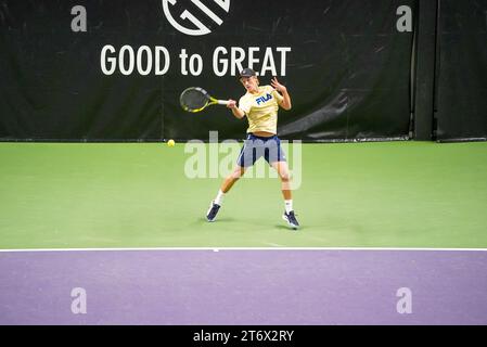 Stockholm, bon pour la Grande académie de tennis, Suède, 11 12 2023, entraînement Leo Borg. Banque D'Images