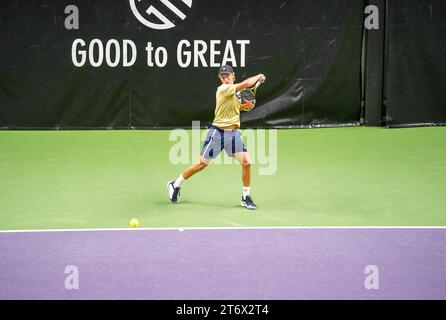 Stockholm, bon pour la Grande académie de tennis, Suède, 11 12 2023, entraînement Leo Borg. Banque D'Images