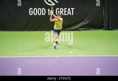 Stockholm, bon pour la Grande académie de tennis, Suède, 11 12 2023, entraînement Leo Borg. Banque D'Images