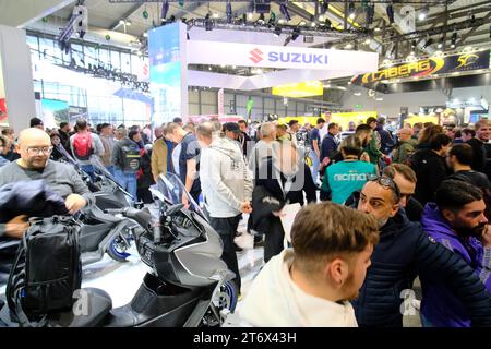 QUELQUES VUES DE LA FOIRE DE MILAN EICAMA 20023, le salon le plus important pour l'ensemble du secteur des 2 roues. Banque D'Images