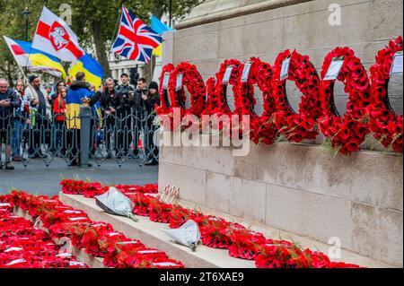 Londres, Royaume-Uni. 12 novembre 2023. Un dimanche pluvieux du souvenir au cénotaphe, Whitehall, Londres. Crédit : Guy Bell/Alamy Live News Banque D'Images