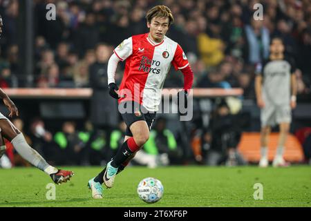 ROTTERDAM, PAYS-BAS - 12 NOVEMBRE : Ayase Ueda de Feyenoord lors du match néerlandais d'Eredivisie entre Feyenoord et AZ au Stadion Feyenoord le 12 novembre 2023 à Rotterdam, pays-Bas. (Photo de Peter Lous/Orange Pictures) Banque D'Images