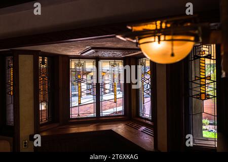 Frederick C. Robie House est une maison de style prairie conçue par Frank Lloyd Wright en 1910 près du campus de l'Université de Chicago. Chicago, États-Unis Banque D'Images