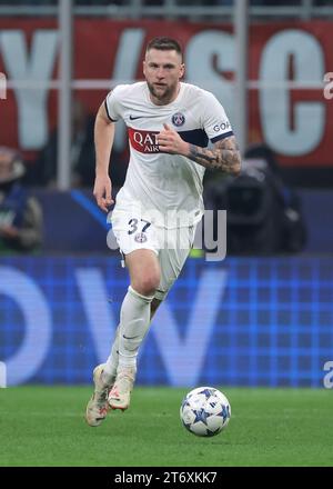 Milan, Italie, 7 novembre 2023. Milan Skriniar du PSG lors du match de l'UEFA Champions League à Giuseppe Meazza, Milan. Le crédit photo devrait se lire : Jonathan Moscrop / Sportimage Banque D'Images