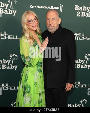 Eloise Broady DeJoria, John Paul DeJoria assistent au gala Baby2Baby 2023 présenté par Paul Mitchell au Pacific Design Center le 11 novembre 2023 à West Hollywood, en Californie. Photo : crash/imageSPACE Banque D'Images