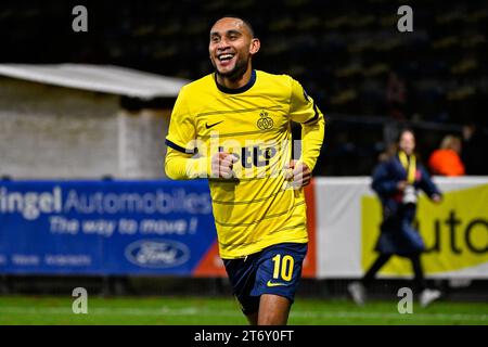 Loic Lapoussin de l'Union célèbre après avoir marqué lors d'un match de football entre la Royale Union Saint-Gilloise et KV Kortrijk, dimanche 12 novembre 2023 à Bruxelles, le jour 14 de la saison 2023-2024 de la Jupiler Pro League première division du championnat belge. BELGA PHOTO LAURIE DIEFFEMBACQ Banque D'Images