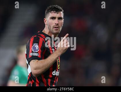 Bournemouth, Angleterre, 11 novembre 2023. Marcos Senesi de Bournemouth lors du match de Premier League au Vitality Stadium de Bournemouth. Le crédit photo devrait se lire : Paul Terry / Sportimage Banque D'Images