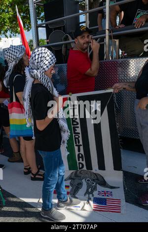 SAN JUAN, Porto Rico - Marche pour la Palestine au Monument commémoratif de l'Holocauste à San Juan, Porto Rico, le 12 novembre 2023. Crédit : DeeCee carter/MediaPunch Banque D'Images