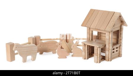 Bâtiment en bois et animaux isolés sur blanc. Jouet pour enfants Banque D'Images