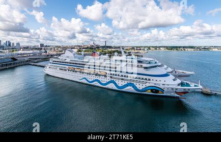 Tallinn, Estonie - 24 juillet 2023 : navire de croisière Avitak, anciennement AidaVita, dans le port de Tallinn, Estonie. Banque D'Images