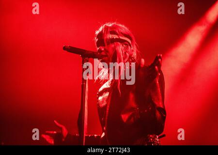 Copenhague, Danemark. 12 novembre 2023. Le chanteur et musicien américain Yves Tumor donne un concert live à VEGA à Copenhague. (Crédit photo : Gonzales photo/Alamy Live News Banque D'Images