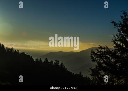 Lever de soleil dans les montagnes appalichiennes-0 Banque D'Images