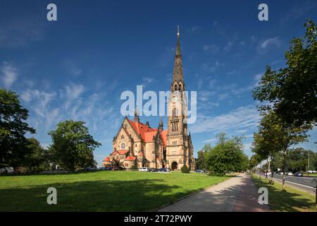 30.08.2011, Deutschland, Sachsen, Dresden, auf dem Foto die Garnisonkirche St. Martin, Katholische Kirche, Stauffenbergallee 9 G, 01099 Dresde *** 30 08 2011, Allemagne, Saxe, Dresde, sur la photo l'église de la garnison St Martin, Eglise Catholique, Stauffenbergallee 9 G, 01099 Dresde crédit : Imago/Alamy Live News Banque D'Images