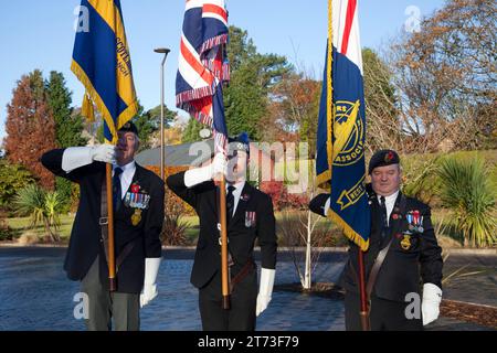 Porteurs standards au Remembrance Service, Helensburgh 2023 Banque D'Images