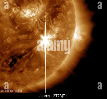 Major Solar Flare NASA ID : PIA21949 Une grosse tache solaire a été la source d'une puissante éruption solaire (un X 9,3) et d'une éjection de masse coronale (6 septembre 2017). T Banque D'Images