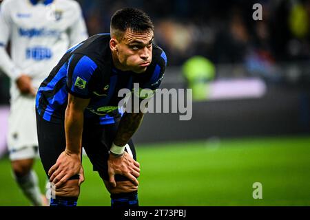 Milan, Italie le 12 novembre 2023. Lautaro Martinez du FC Internazionale semble déprimé et réagit lors du match de football italien FC Internazionale vs Frosinone au stade San Siro de Milan, Italie le 12 novembre 2023 Credit : Piero Cruciatti/Alamy Live News Banque D'Images