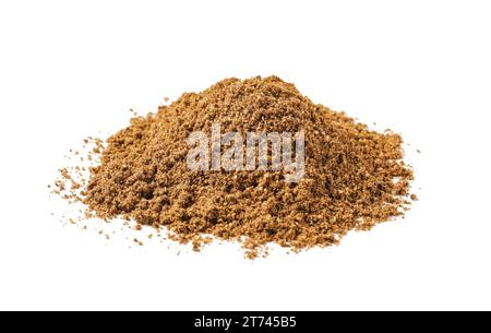 Tas de poudre de carvi aromatique (cumin persan) isolé sur blanc Banque D'Images