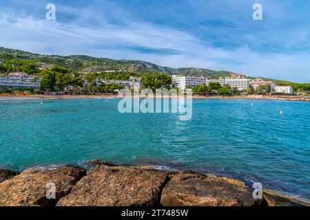 Alcossebre Baie de Las Fuentes Costa del Azahar côte méditerranéenne orientale de l'Espagne Banque D'Images