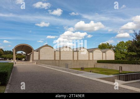 Fort Worth, Texas - 5 novembre 2023 : le Kimbell Art Museum est situé dans le quartier culturel et accueille des anciens maîtres européens et des exhib d'art itinérant Banque D'Images